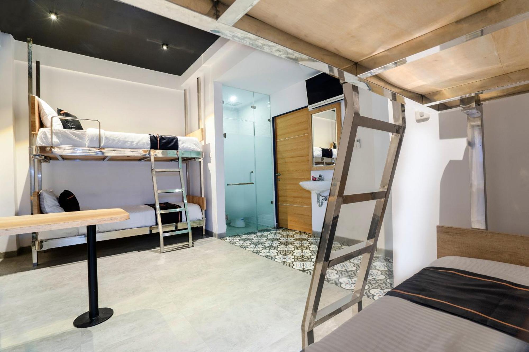 מלון יוגיאקרטה Super Oyo Collection O 2627 Ratamya Co-Living מראה חיצוני תמונה